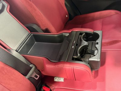 صورة مصغرة 36 لـ 2023 Lexus RX