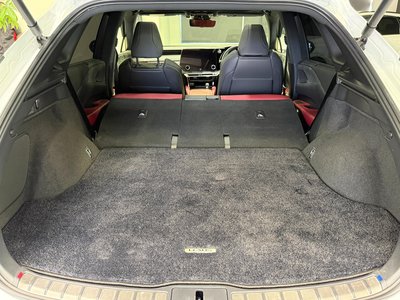 صورة مصغرة 45 لـ 2023 Lexus RX
