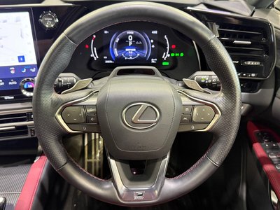 صورة مصغرة 14 لـ 2023 Lexus RX