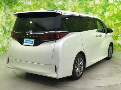 2025 Toyota ALPHARD 照片 3