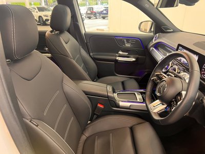 MERCEDES-BENZ GLB AMG - 6