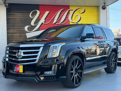 CADILLAC ESCALADE - 4