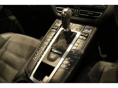 2021 Porsche MACAN — миниатюра 37