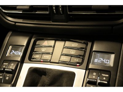 2021 Porsche MACAN — миниатюра 40