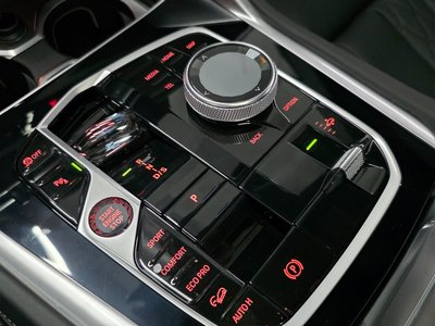صورة 9 لـ 2026 BMW X6
