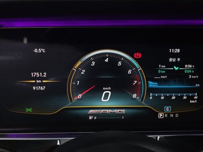 MERCEDES-BENZ GT AMG - 8