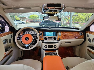 ROLLS-ROYCE GHOST - 7