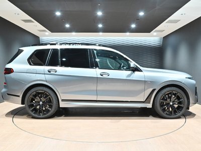 BMW X7 - 6
