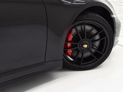 PORSCHE 911 2023 thumbnail 40