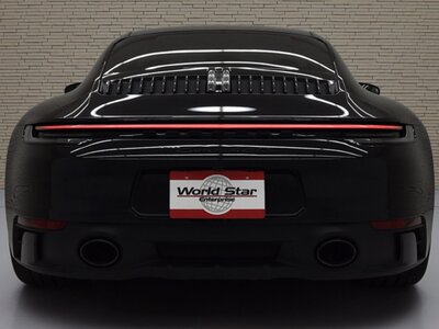 PORSCHE 911 2023 thumbnail 15