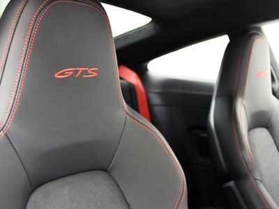 PORSCHE 911 2023 thumbnail 48