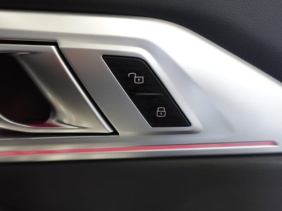 2025 BMW XM 缩略图 33
