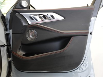 2025 BMW XM 缩略图 30