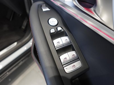 2025 BMW XM 缩略图 34