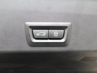 2025 BMW XM 缩略图 27