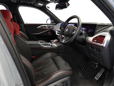 2025 BMW XM 缩略图 19