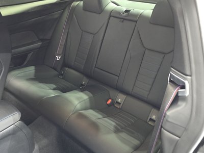 صورة مصغرة 17 لـ 2025 BMW 4 SERIES