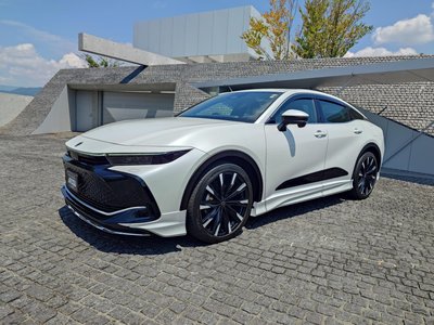 2023 Toyota CROWN CROSSOVER 照片 2