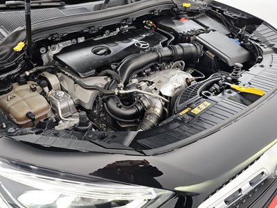 MERCEDES-BENZ GLA - 7