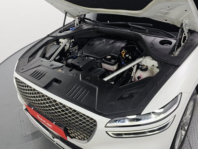 صورة 7 لـ 2021 Genesis GV70