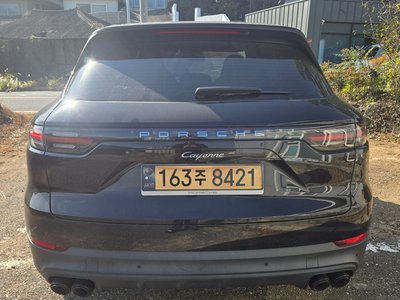 PORSCHE CAYENNE - 3