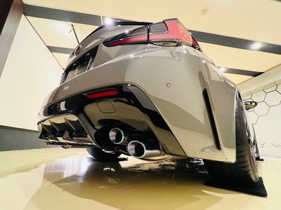 صورة مصغرة 20 لـ 2025 Lexus RC F