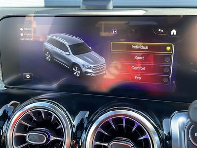 MERCEDES-BENZ GLB - 6