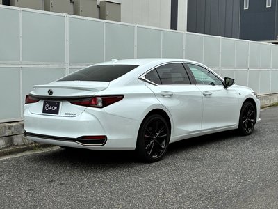 LEXUS ES - 9
