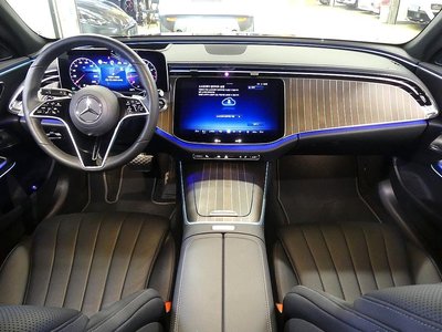 MERCEDES-BENZ E-CLASS - 3