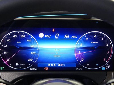 MERCEDES-BENZ E-CLASS - 7