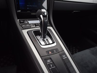 صورة مصغرة 44 لـ 2014 Porsche 911