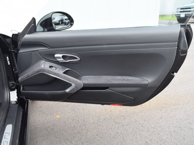 صورة مصغرة 47 لـ 2014 Porsche 911
