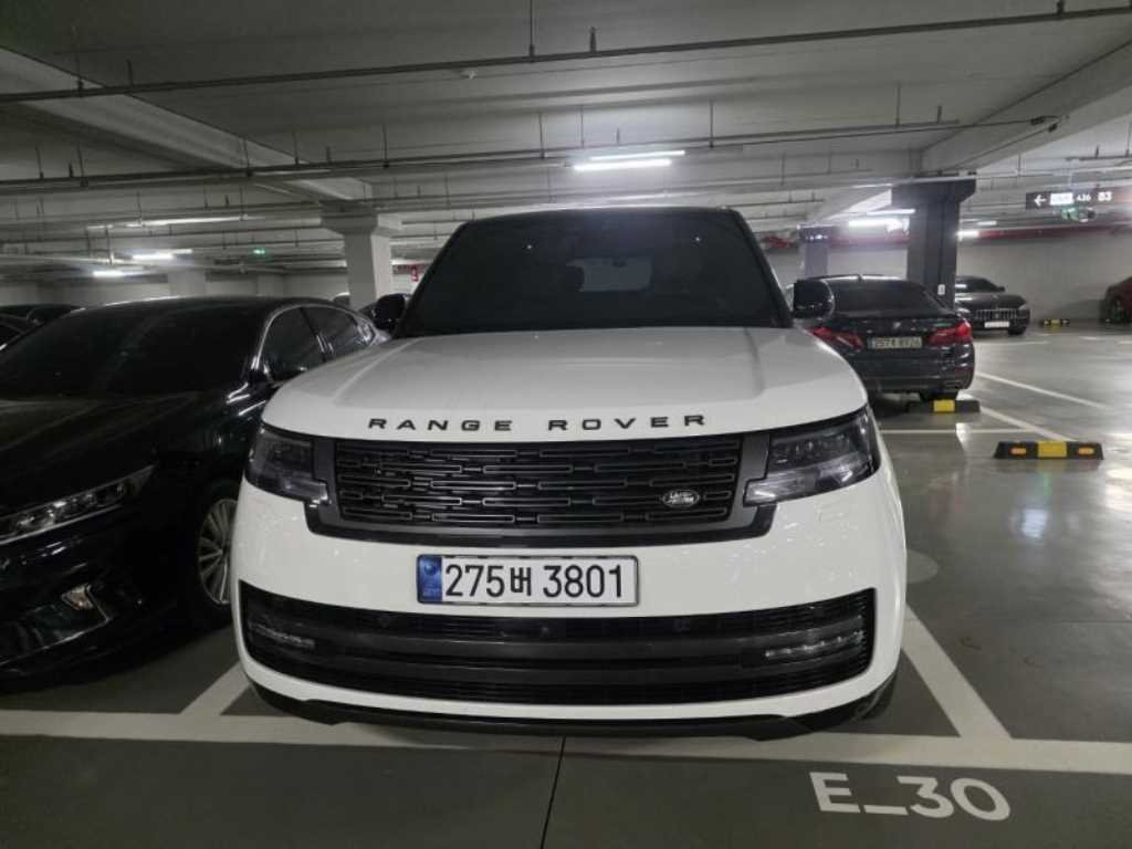LAND ROVER RANGE ROVER - View 1