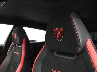 صورة مصغرة 18 لـ 2024 Lamborghini URUS