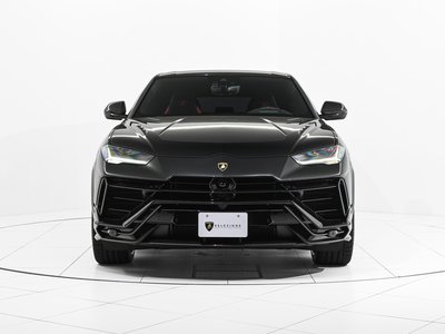 2024 Lamborghini URUS — фото 2