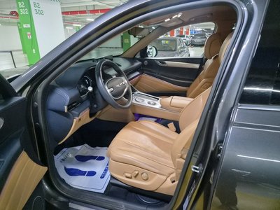 2021 Genesis GV80 thumbnail 13