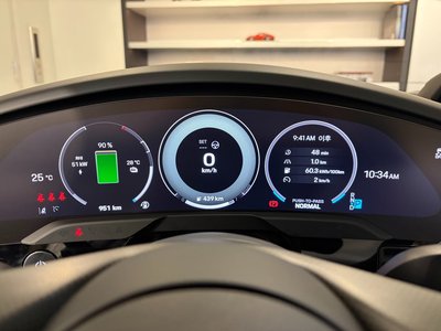 2026 Porsche TAYCAN photo 8