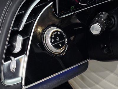 2025 Mercedes-BENZ E-CLASS — миниатюра 26