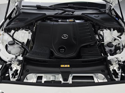 صورة 7 لـ 2025 Mercedes-BENZ E-CLASS