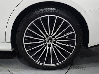 صورة 8 لـ 2025 Mercedes-BENZ E-CLASS