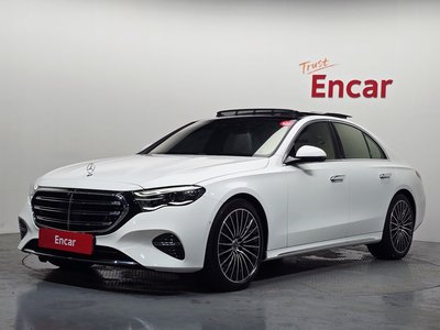 صورة 1 لـ 2025 Mercedes-BENZ E-CLASS
