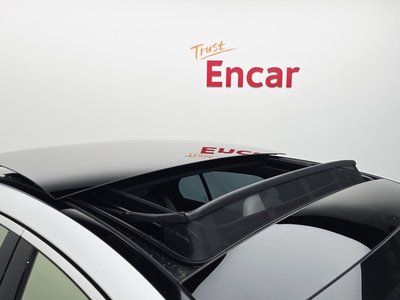 2025 Mercedes-BENZ E-CLASS — миниатюра 28