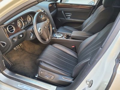 BENTLEY FLYING SPUR - 4