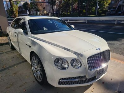 BENTLEY FLYING SPUR - 8