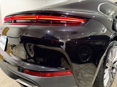 PORSCHE PANAMERA - 8