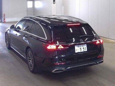 MERCEDES-BENZ E-CLASS - 2