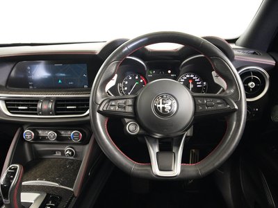 ALFA ROMEO STELVIO - 6