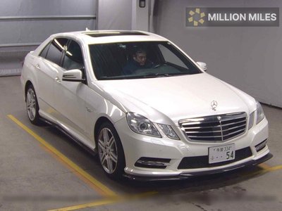 MERCEDES-BENZ E-CLASS - 1