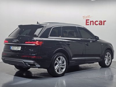 AUDI Q7 - 3