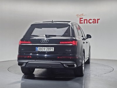 AUDI Q7 - 4